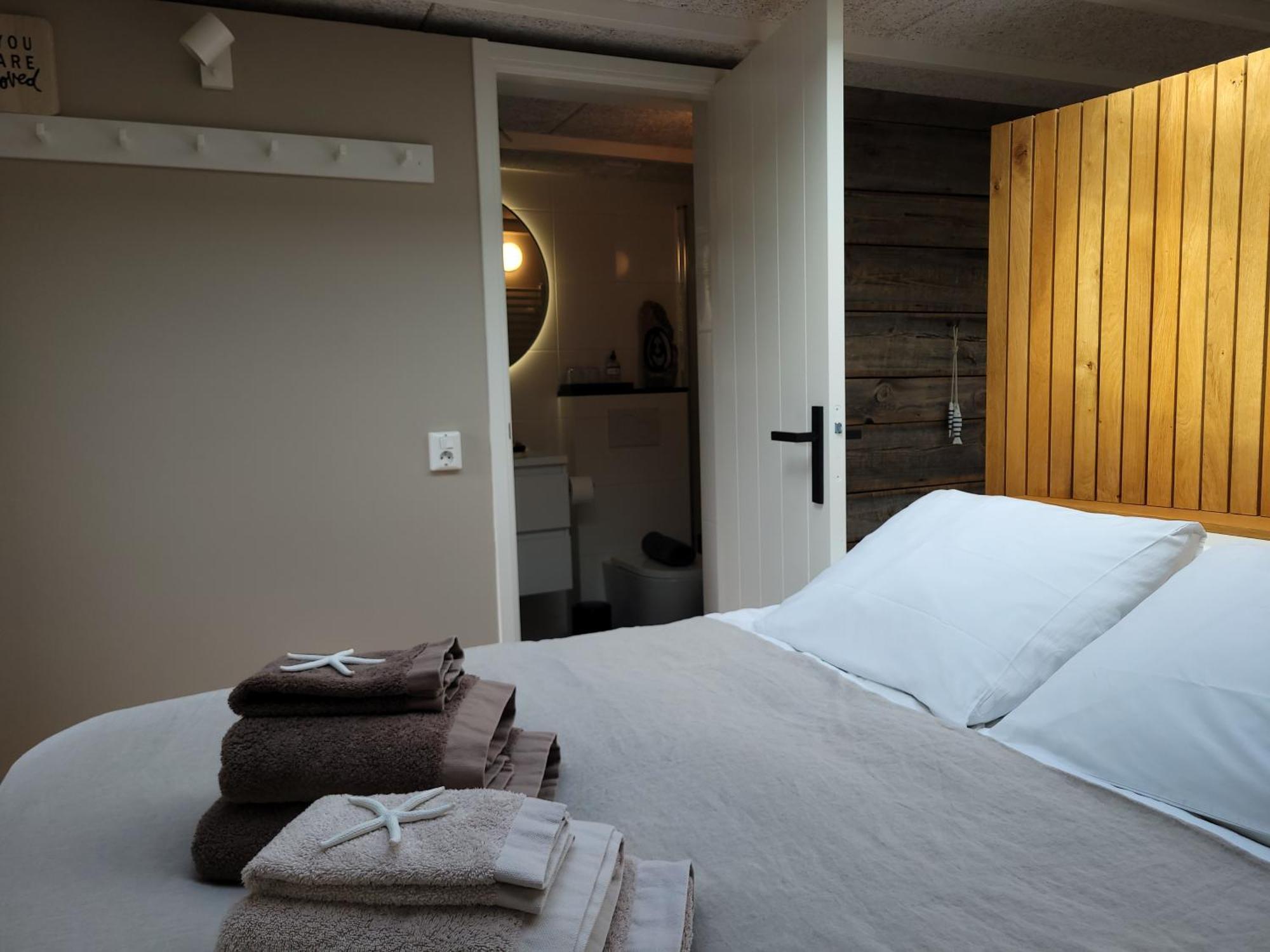 Tiny Villa De Haas Met Infraroodsauna Егмонд ан Зее Екстериор снимка